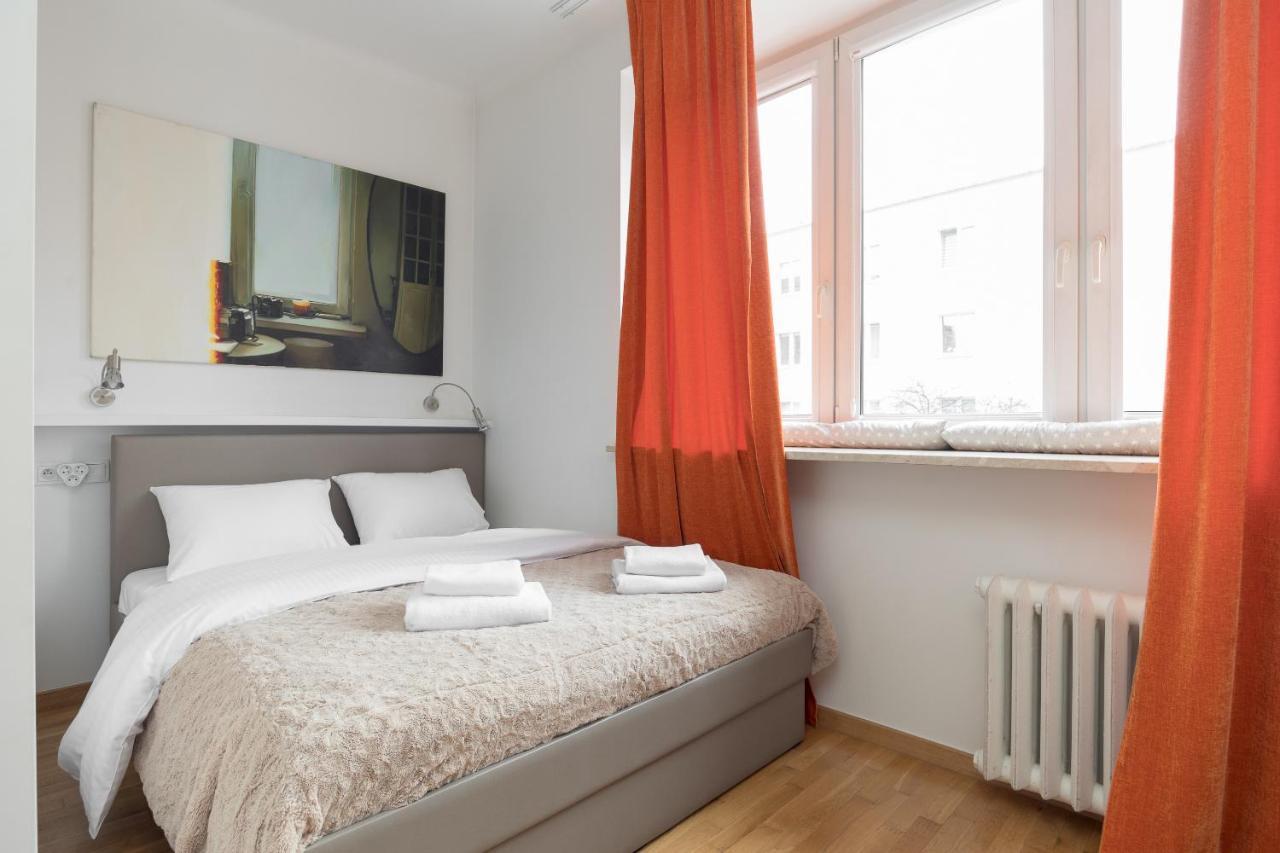 Orange Mirror Fantasious Apartament Варшава Экстерьер фото