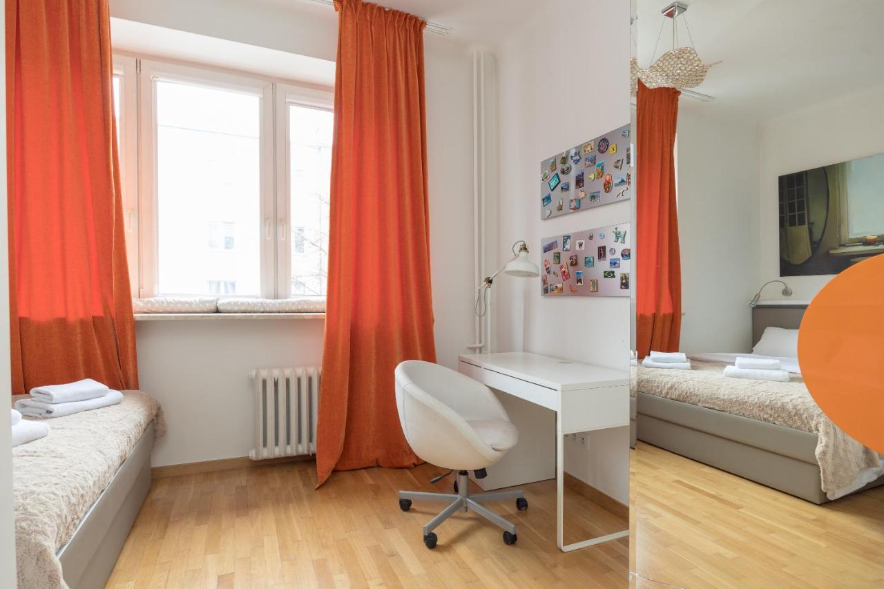 Orange Mirror Fantasious Apartament Варшава Экстерьер фото